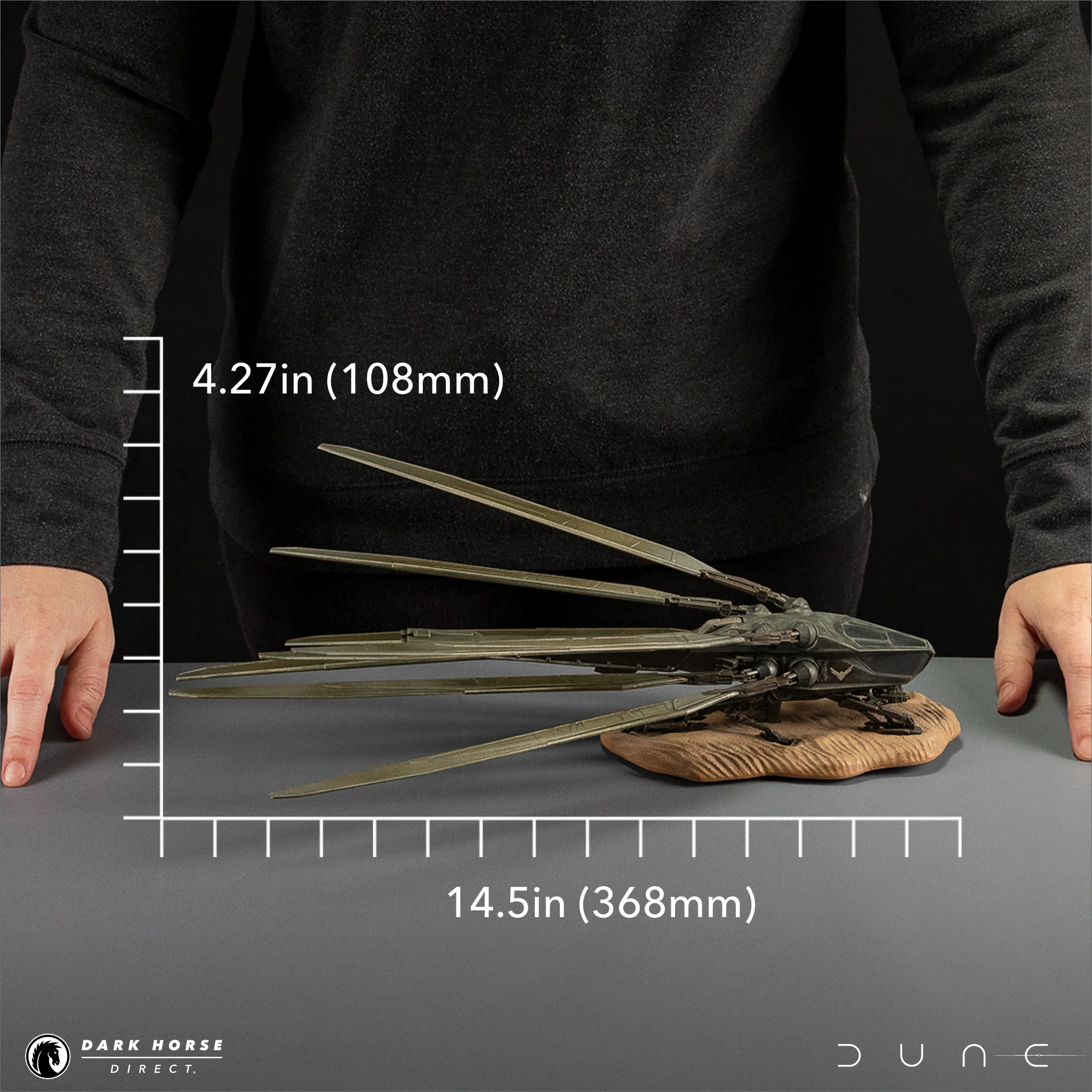 Dune: Royal Ornithopter Statue - Image 2