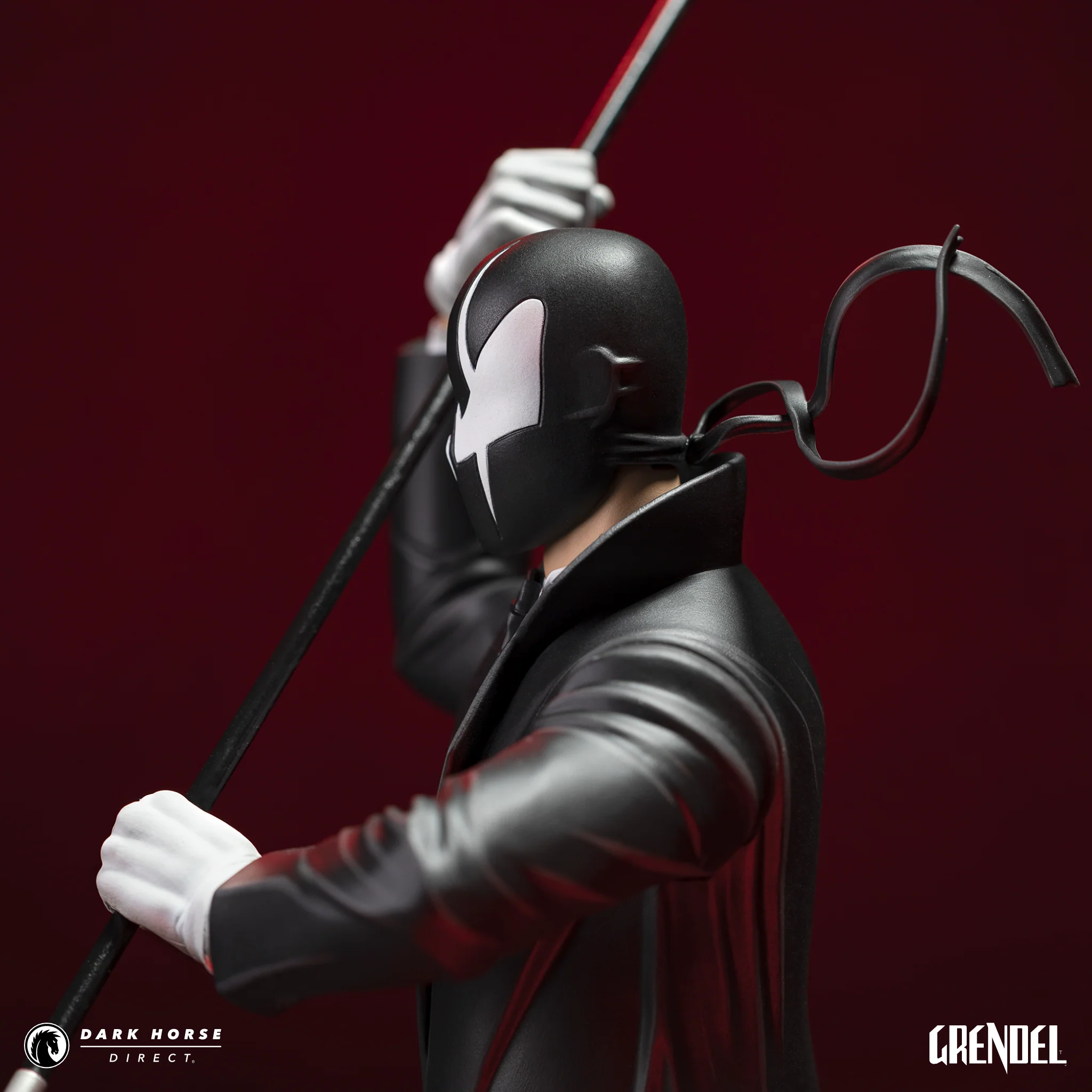 Grendel: Hunter Rose 40th Anniversary Statue - Image 10