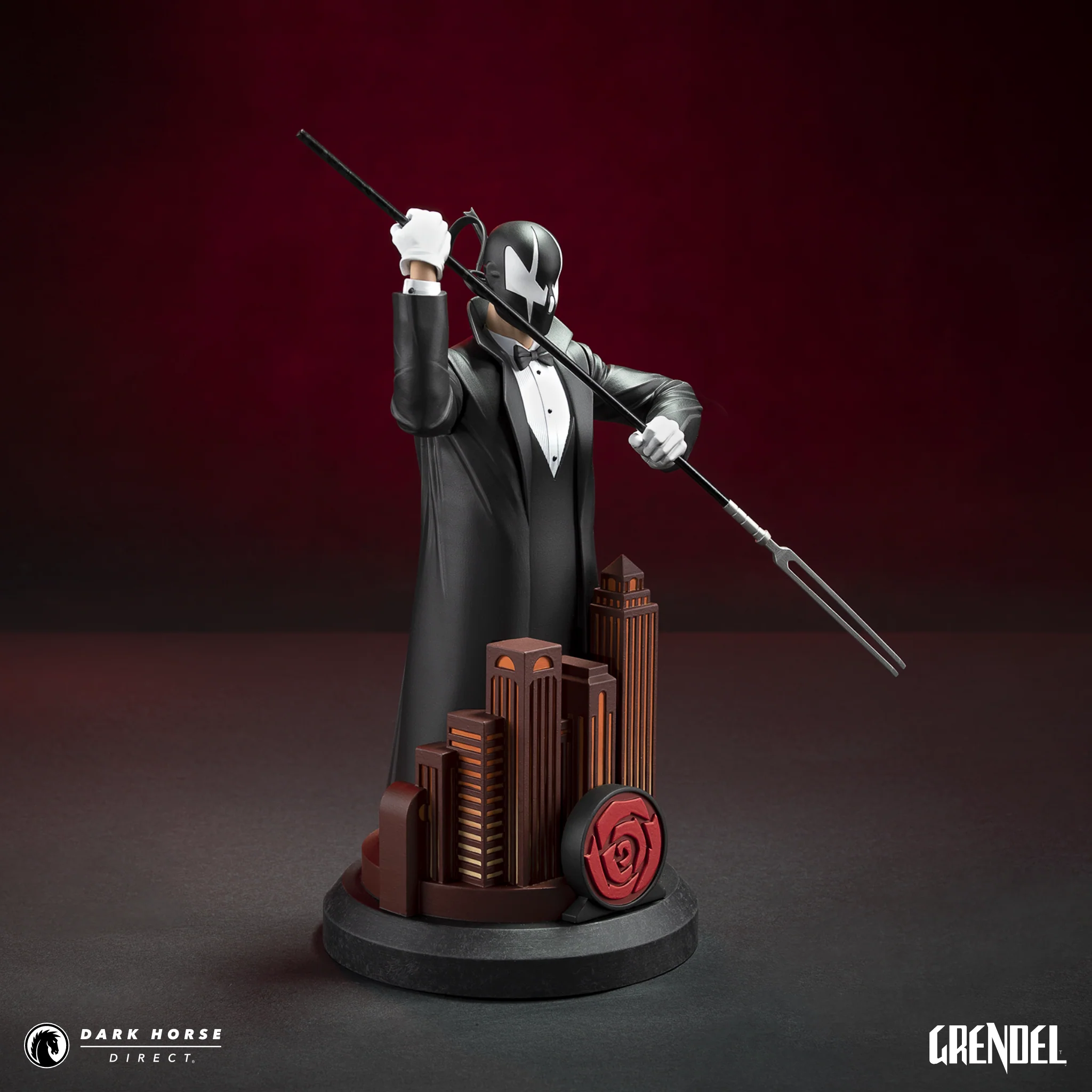 Grendel: Hunter Rose 40th Anniversary Statue - Image 4