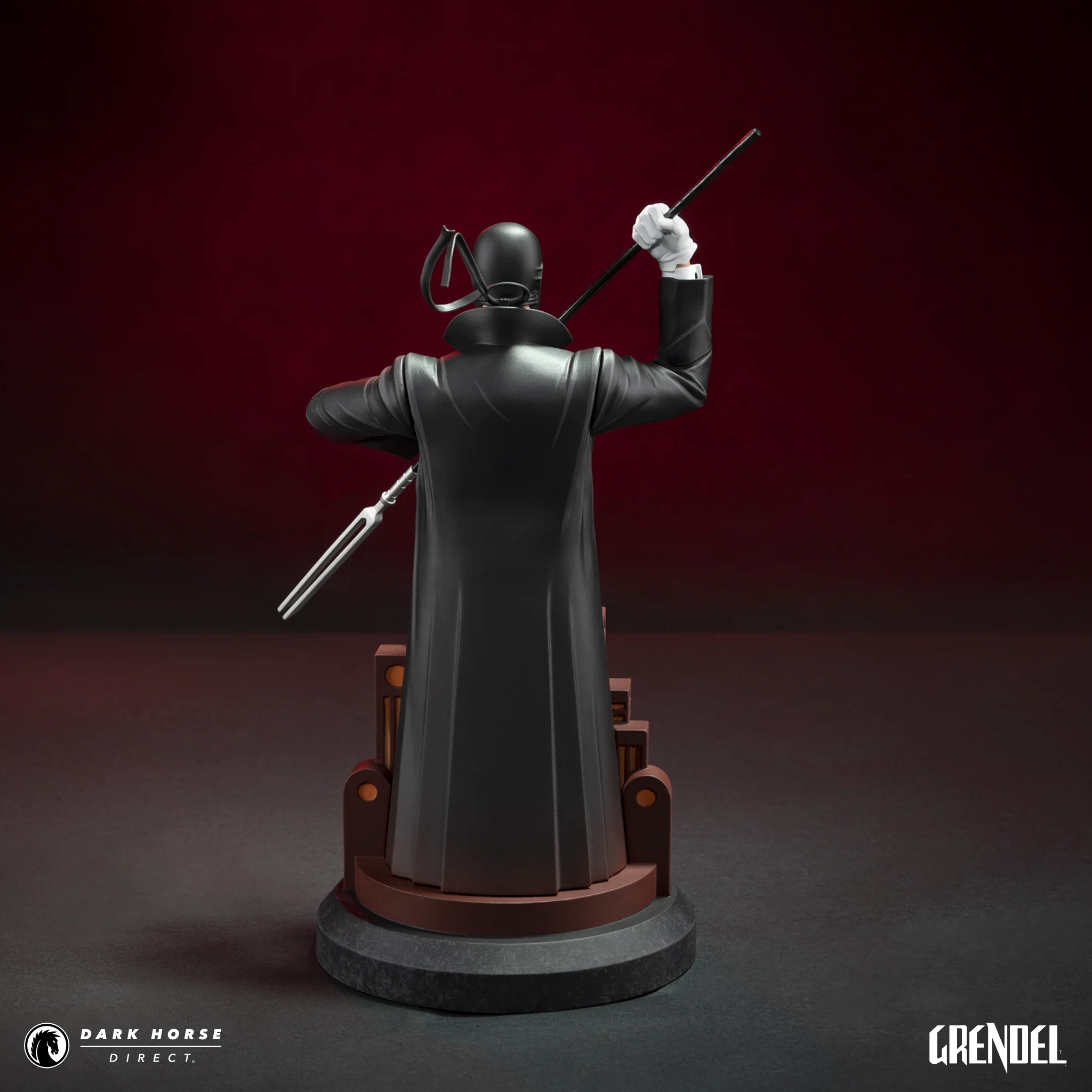 Grendel: Hunter Rose 40th Anniversary Statue - Image 6