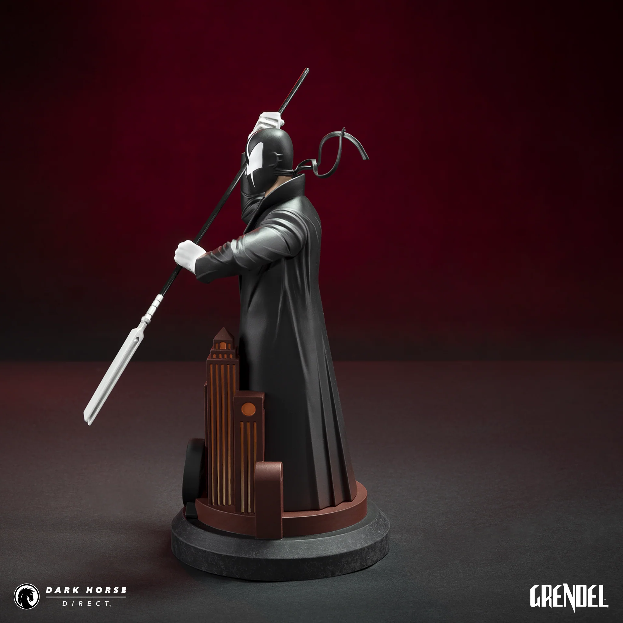 Grendel: Hunter Rose 40th Anniversary Statue - Image 7