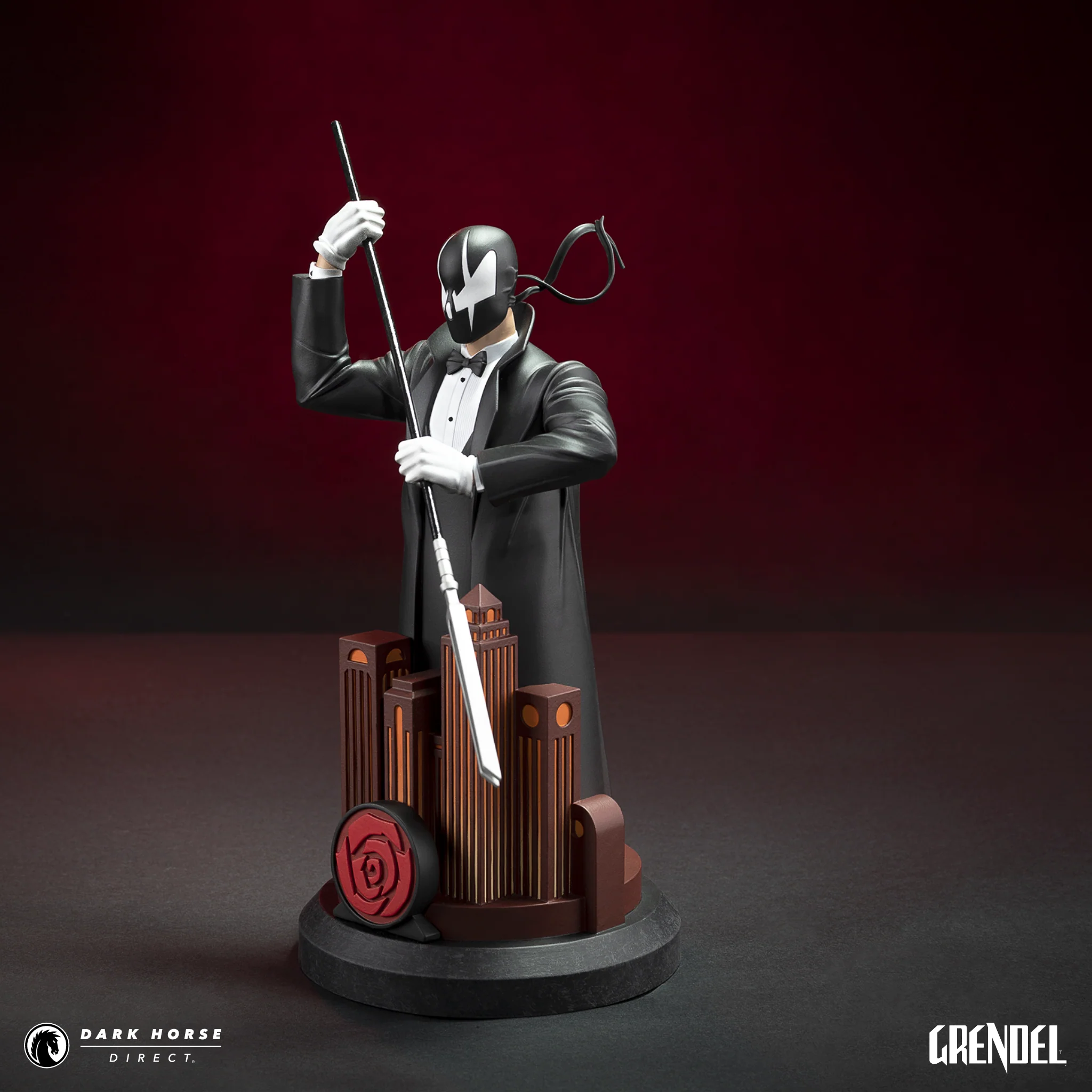 Grendel: Hunter Rose 40th Anniversary Statue - Image 8