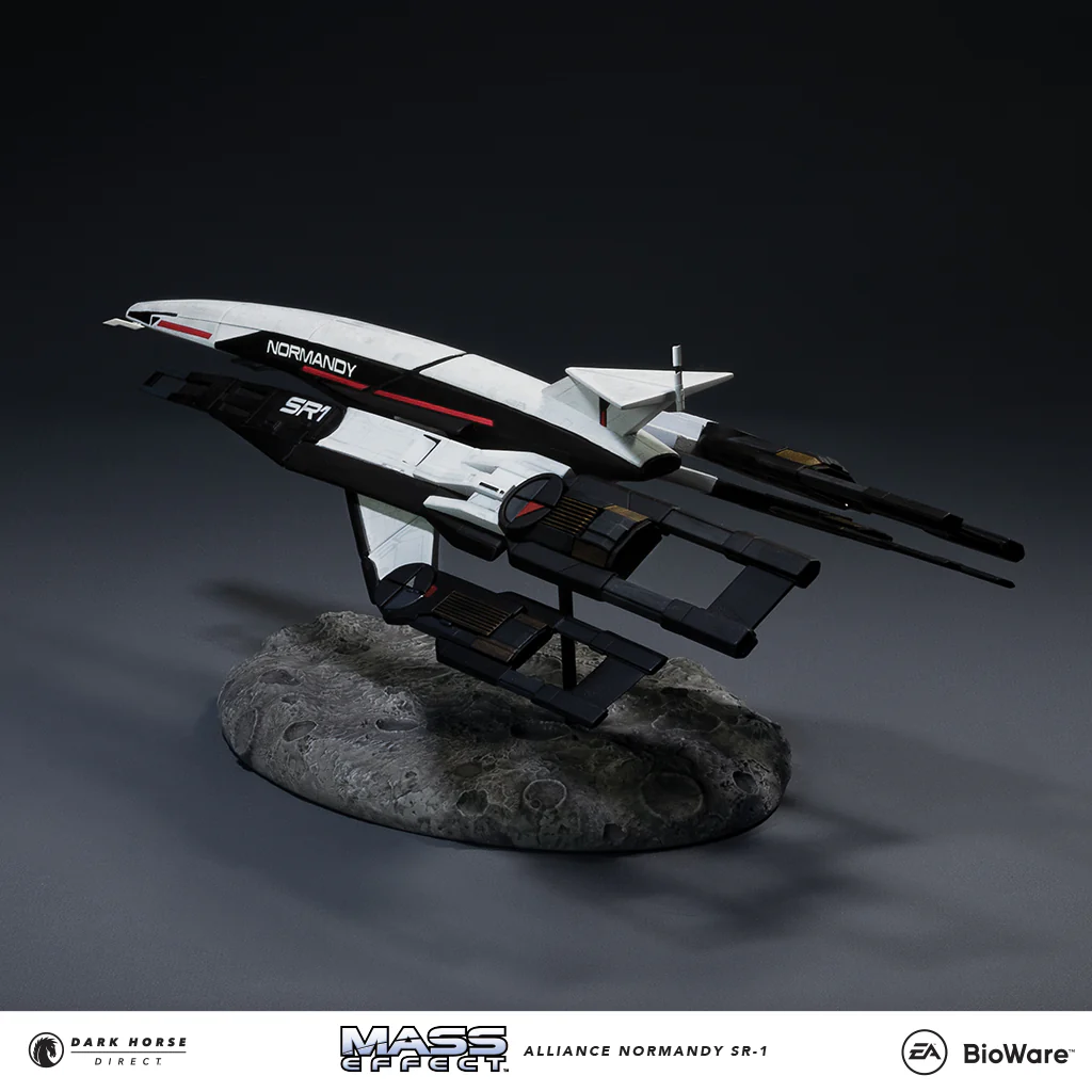 Mass Effect: Alliance Normandy SR-1 Ship Replica - Image 4
