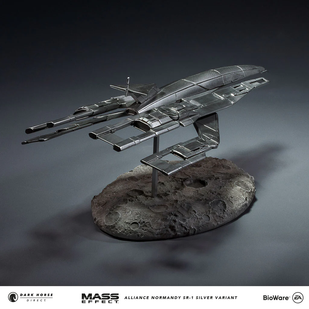 Mass Effect: Alliance Normandy SR-1 Ship Replica (Silver Variant) - Image 7